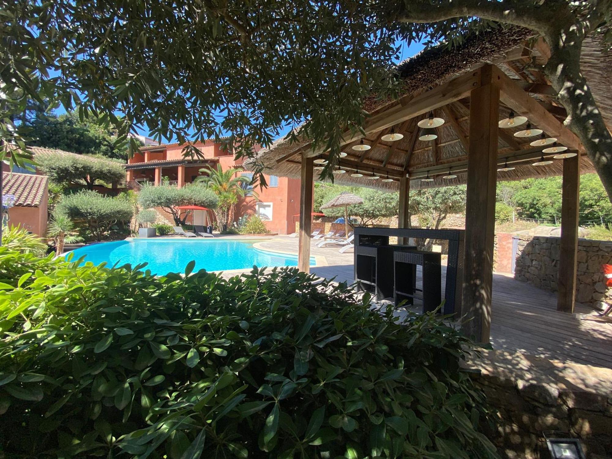 La Maison Du Castellet Le Castellet  Bagian luar foto